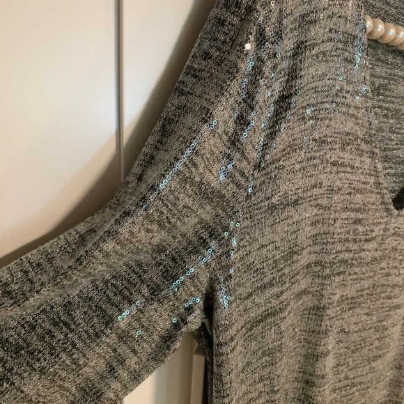Gorgeous INC light weight sparkly sweater/blouse. Size L. - Picture 6 of 8